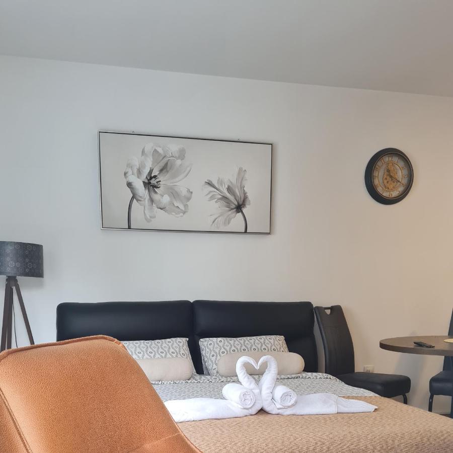 Apartman Tim Lux 1 Vrnjačka Banja Exterior foto